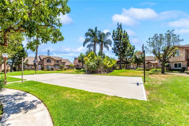 12525 Pinehurst, El Monte, CA 91732
