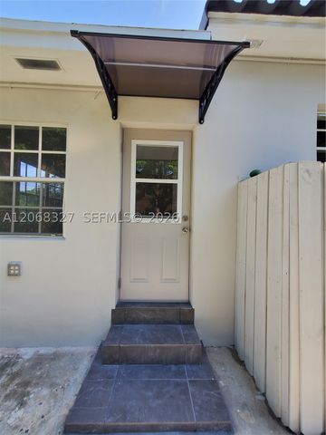 70 NW 33rd St, Miami, FL 33127