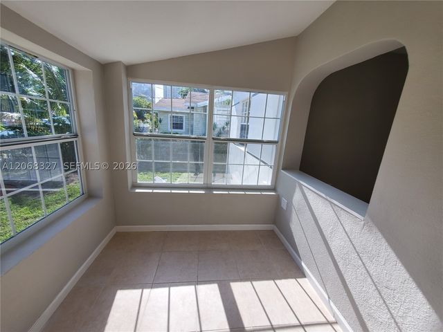 70 NW 33rd St, Miami, FL 33127