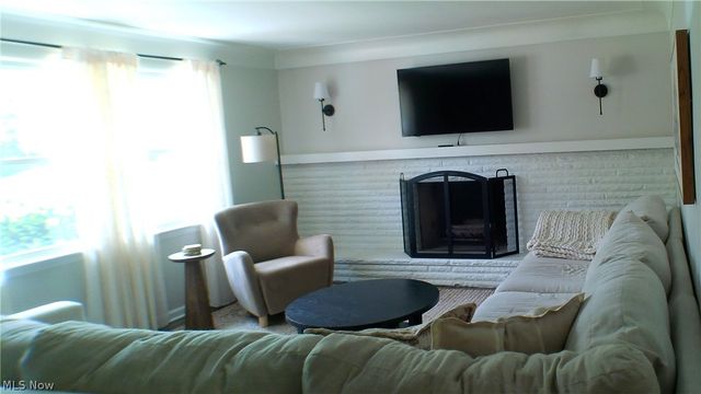 338 Mansell Drive, Liberty, OH 44505