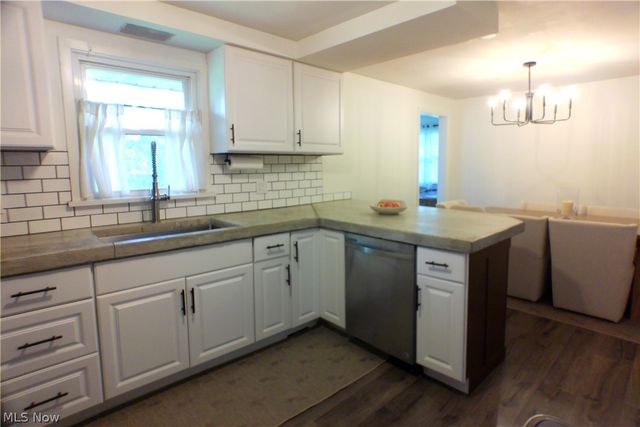 338 Mansell Drive, Liberty, OH 44505