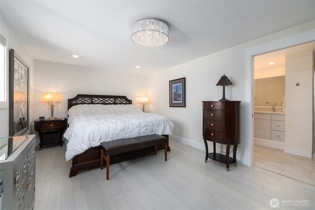 733 Maple Avenue, La Conner, WA 98257