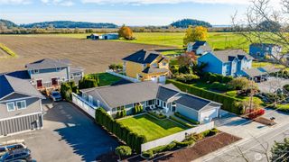 733 Maple Avenue, La Conner, WA 98257