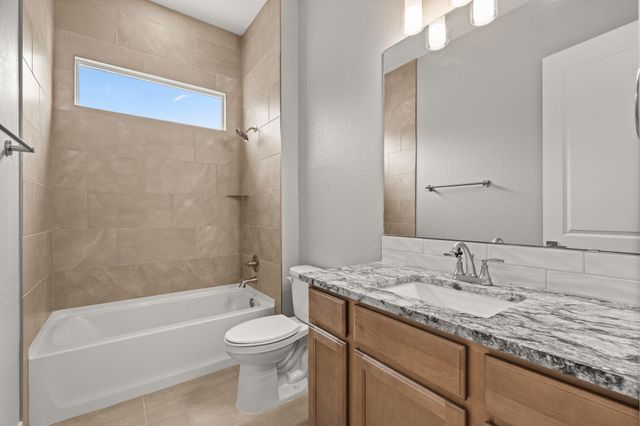 4421 George Loop NE, Rio Rancho, NM 87144