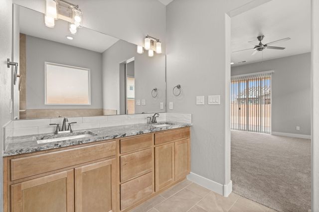 4421 George Loop NE, Rio Rancho, NM 87144