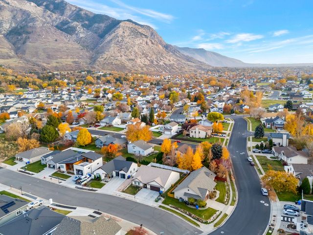 785 E 1975 N, North Ogden, UT 84414