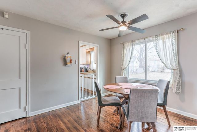 2007 N 71 Street, Omaha, NE 68104