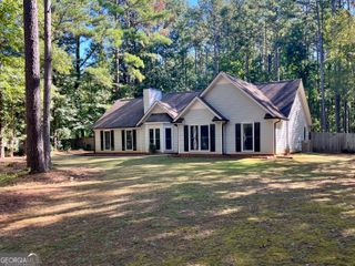 37 Jeb Stuart Drive, Newnan, GA 30265