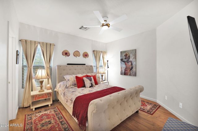 868 E Savannah Drive, Chandler, AZ 85225