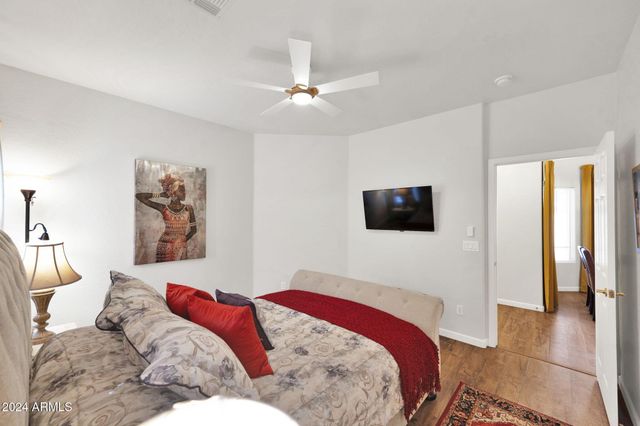 868 E Savannah Drive, Chandler, AZ 85225