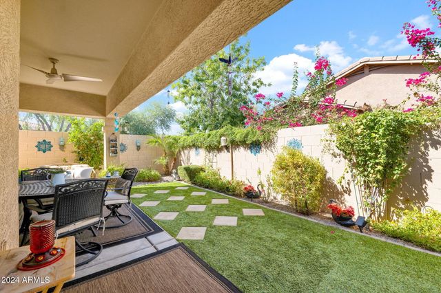 868 E Savannah Drive, Chandler, AZ 85225