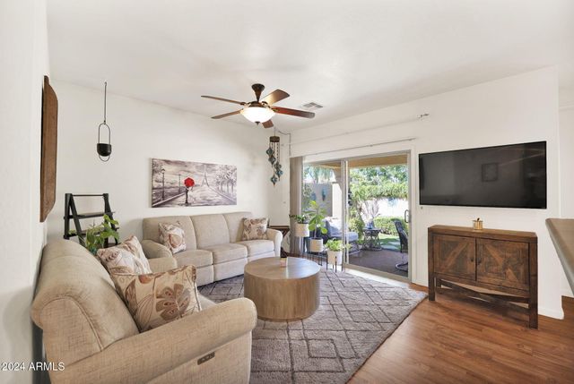 868 E Savannah Drive, Chandler, AZ 85225