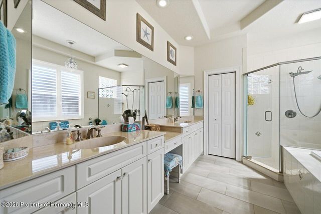 9001 Cypress Glen Court, Weeki Wachee, FL 34613