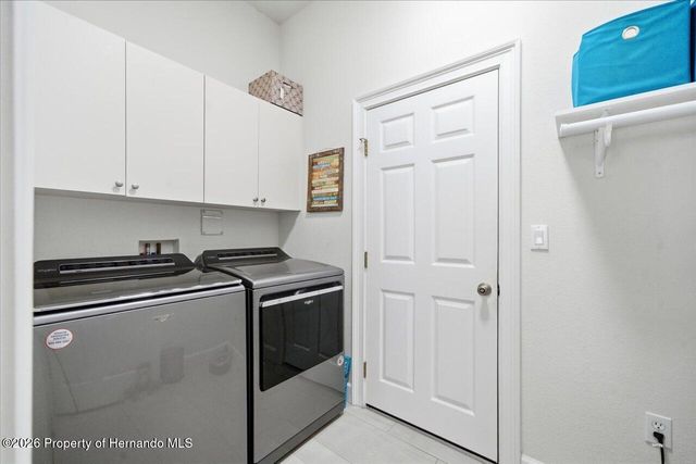 9001 Cypress Glen Court, Weeki Wachee, FL 34613