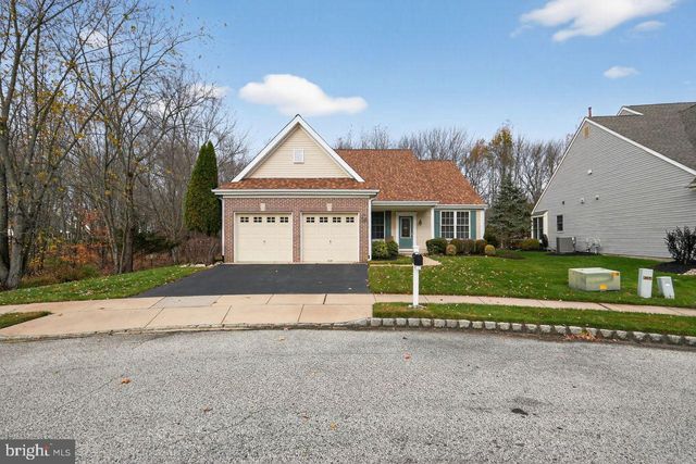 23 LAVENDER CT, Marlton, NJ 08053