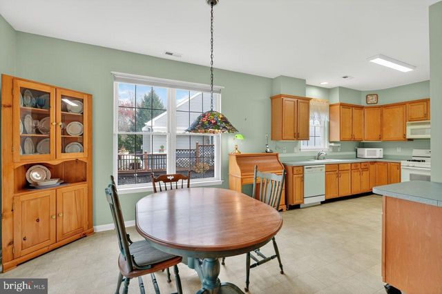 23 LAVENDER CT, Marlton, NJ 08053