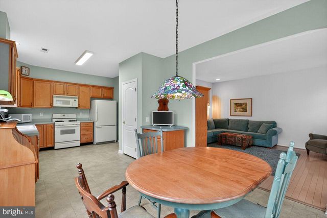 23 LAVENDER CT, Marlton, NJ 08053