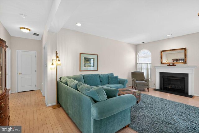 23 LAVENDER CT, Marlton, NJ 08053