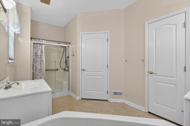 23 LAVENDER CT, Marlton, NJ 08053