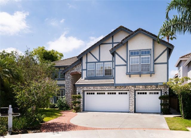 25842 Elderbrook, Laguna Hills, CA 92653