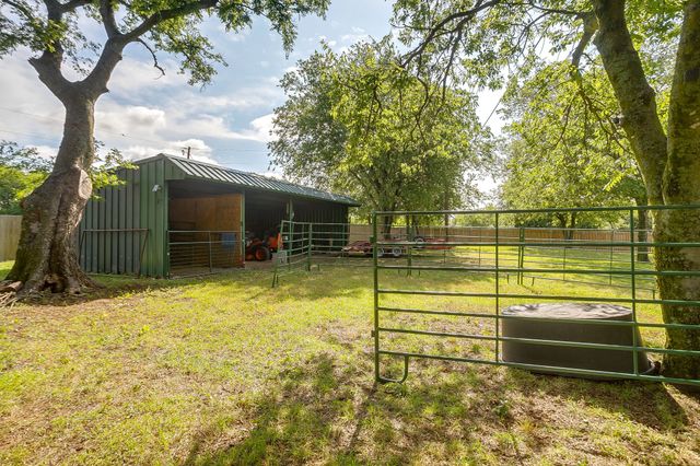 4500 Highland Trail, Joshua, TX 76058