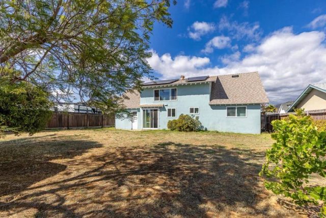 643 Hillward St., Escondido, CA 92027