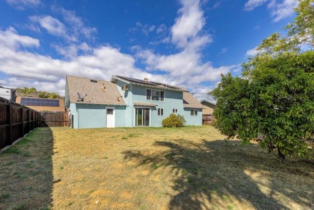 643 Hillward St., Escondido, CA 92027