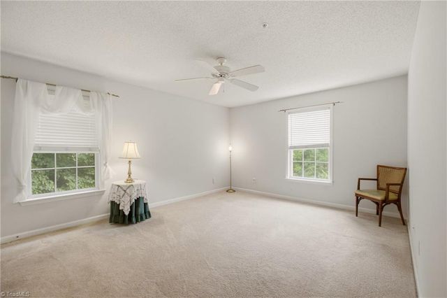 223 Mill Pond Drive, Winston-salem, NC 27106