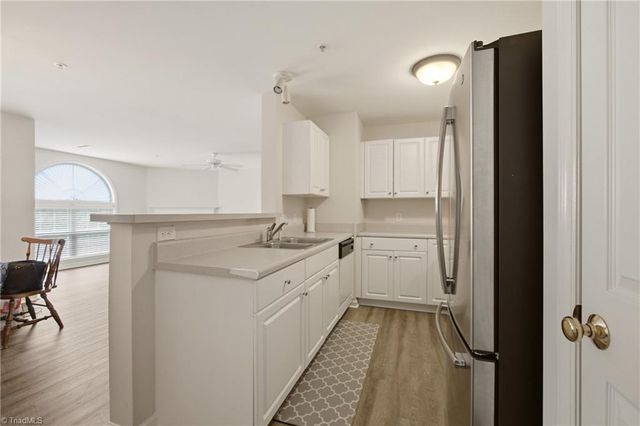 223 Mill Pond Drive, Winston-salem, NC 27106