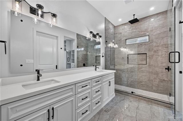 8006 N 49th Lane, Mcallen, TX 78504