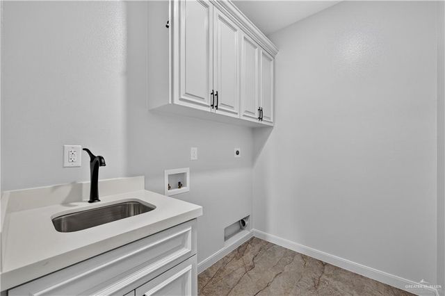 8006 N 49th Lane, Mcallen, TX 78504