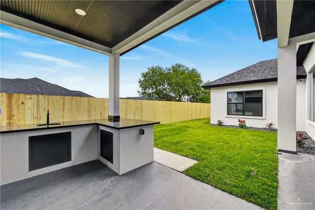 8006 N 49th Lane, Mcallen, TX 78504