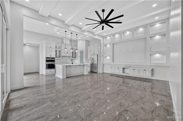 8006 N 49th Lane, Mcallen, TX 78504