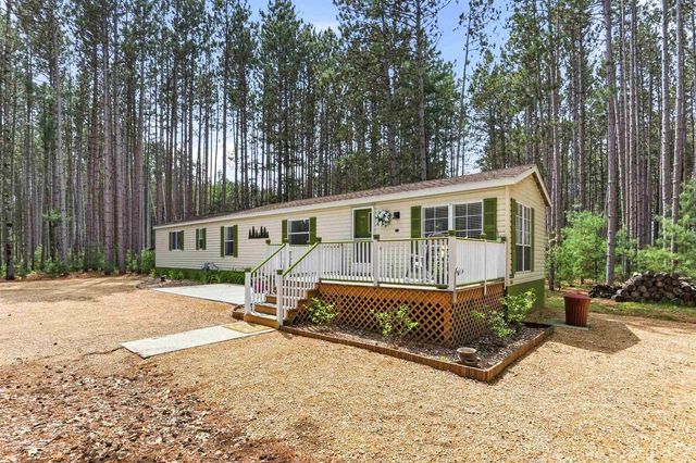 N7069 Godfrey Drive, New Lisbon, WI 53950