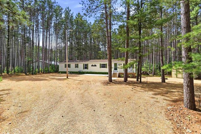 N7069 Godfrey Drive, New Lisbon, WI 53950