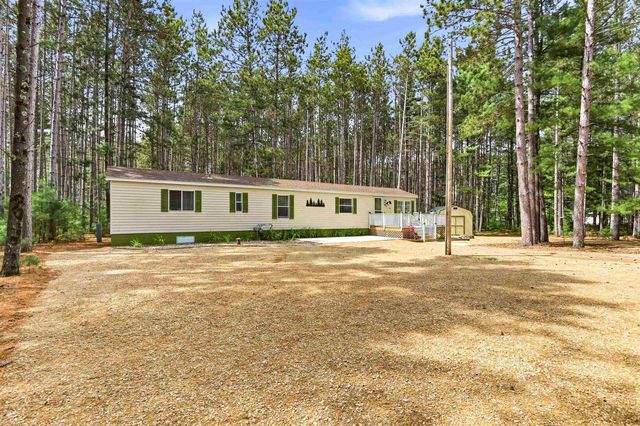N7069 Godfrey Drive, New Lisbon, WI 53950