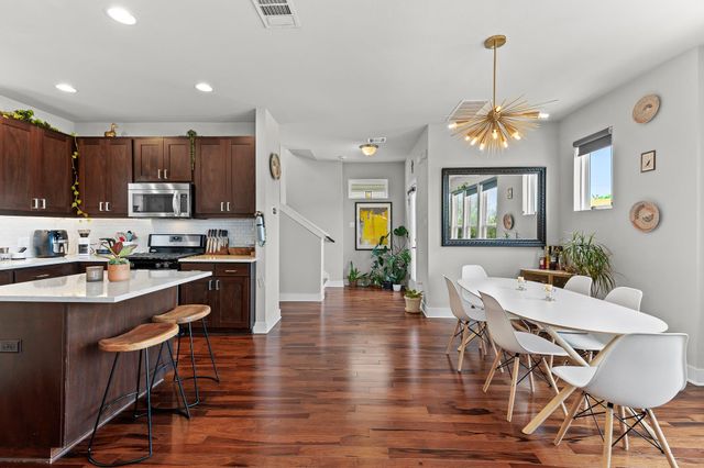 2617 Witsome LOOP 46C, Austin, TX 78741