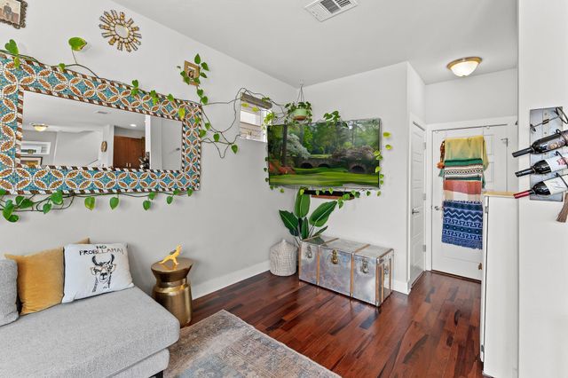 2617 Witsome LOOP 46C, Austin, TX 78741