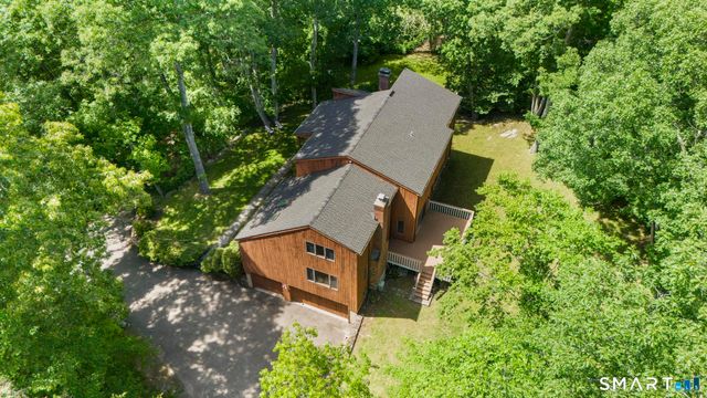 732 Den Road, Stamford, CT 06903