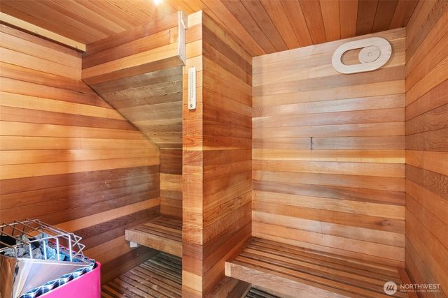 9144 Edgewater Drive SW, Lakewood, WA 98499