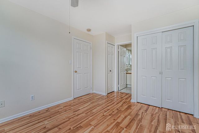 212 Blew Court, East Brunswick, NJ 08816