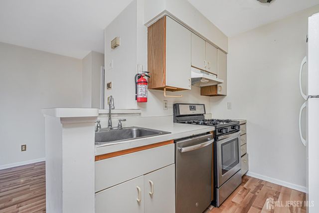 212 Blew Court, East Brunswick, NJ 08816