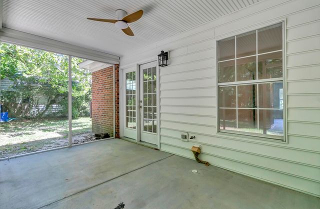 3292 Queensgate Way, Mount Pleasant, SC 29466