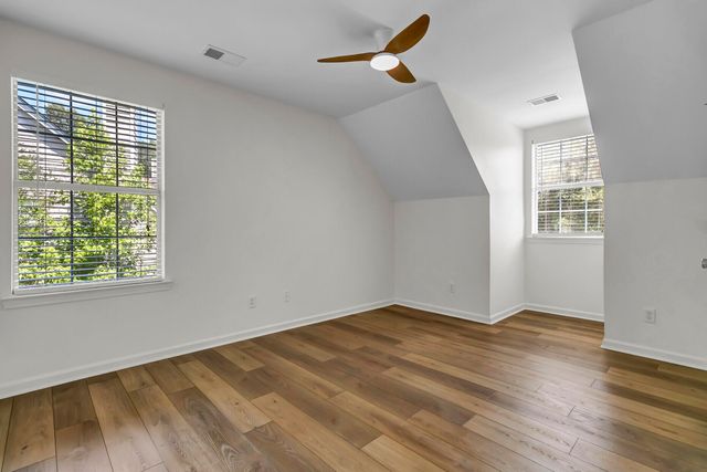 3292 Queensgate Way, Mount Pleasant, SC 29466