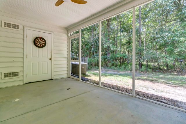 3292 Queensgate Way, Mount Pleasant, SC 29466