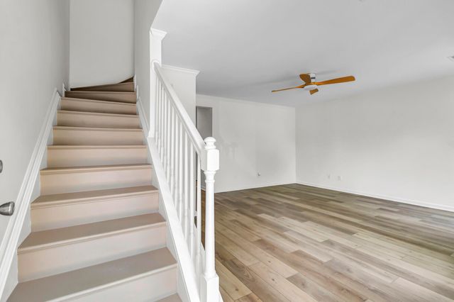 3292 Queensgate Way, Mount Pleasant, SC 29466