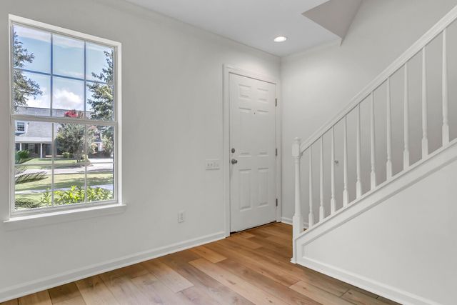 3292 Queensgate Way, Mount Pleasant, SC 29466