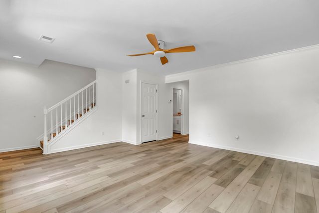 3292 Queensgate Way, Mount Pleasant, SC 29466