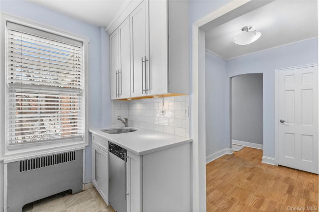 74 Pinewood Road 2F, Hartsdale, NY 10530