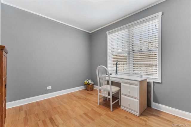 74 Pinewood Road 2F, Hartsdale, NY 10530